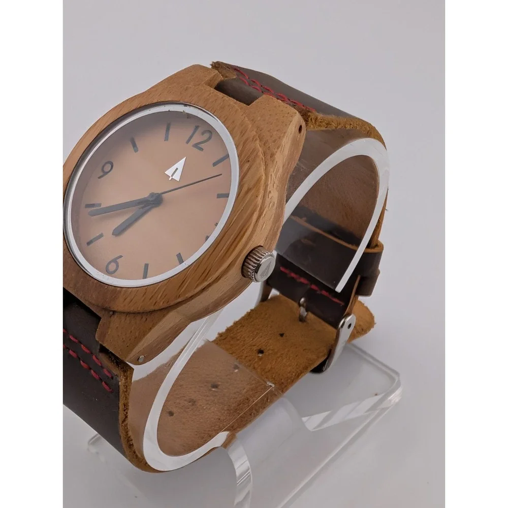 Treehut Bamboo Watch Men 39mm Case Brown Leather Band- New Battery
